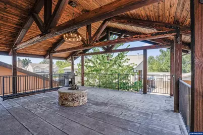 3795 Blossom Dr NE, Salem, OR 97305 - Photo 28