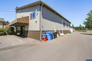 3795 Blossom Dr NE, Salem, OR 97305 - Photo 48