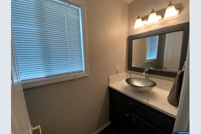 1553 Ammon NW St, Salem, OR 97304 - Photo 24