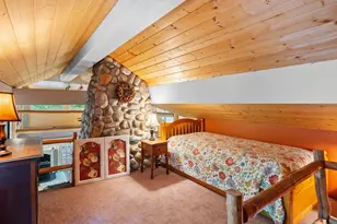 19875 SW Meadow View Dr, McMinnville, OR 97128 - Photo 18