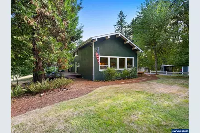 19875 SW Meadow View Dr, McMinnville, OR 97128 - Photo 38