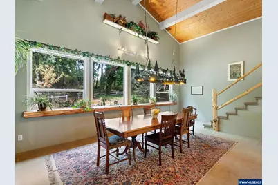 19875 SW Meadow View Dr, McMinnville, OR 97128 - Photo 6