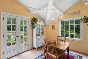 19875 SW Meadow View Dr, McMinnville, OR 97128 - Photo 14