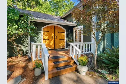 19875 SW Meadow View Dr, McMinnville, OR 97128 - Photo 4