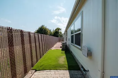 698 Royalty Cir NE, Salem, OR 97301 - Photo 26