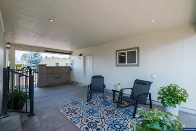 698 Royalty Cir NE, Salem, OR 97301 - Photo 24