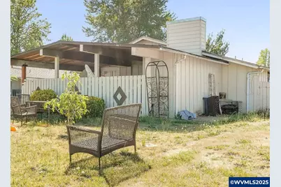 1720 NW Division Street &amp; 1679 NW Highland Drive St, Corvallis, OR 97330 - Photo 4