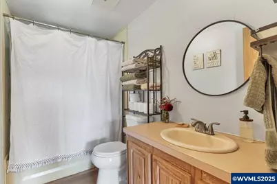 36280 Airport Dr, Lebanon, OR 97355 - Photo 20