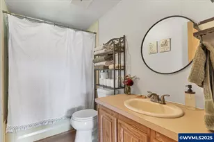 36280 Airport Dr, Lebanon, OR 97355 - Photo 20