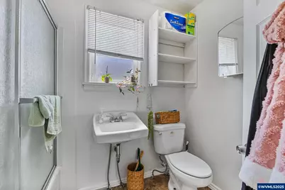 216 NW 13th St, Corvallis, OR 97330 - Photo 16