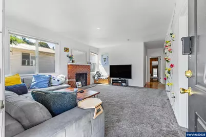 216 NW 13th St, Corvallis, OR 97330 - Photo 4