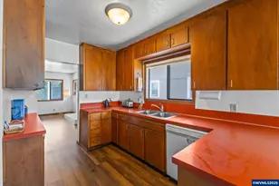 620 NW 19th St, Corvallis, OR 97330 - Photo 14