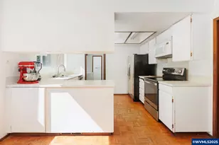 24358 Queen Anne Dr, Philomath, OR 97370 - Photo 12