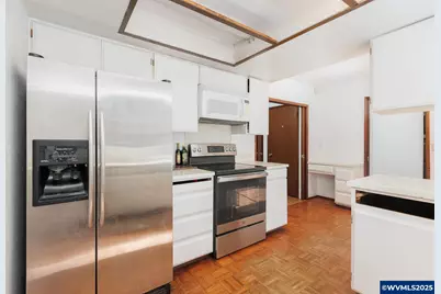 24358 Queen Anne Dr, Philomath, OR 97370 - Photo 14