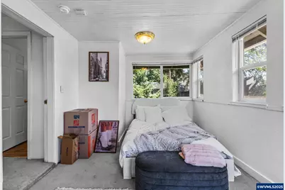 223 NW 15th St, Corvallis, OR 97330 - Photo 28