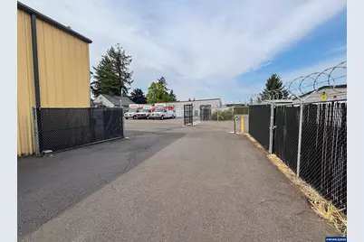 2618 Cherry Av NE, Salem, OR 97301 - Photo 8