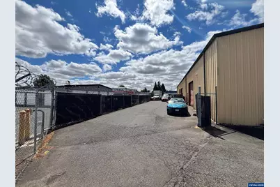 2618 Cherry Av NE, Salem, OR 97301 - Photo 40