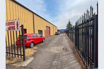 2618 Cherry Av NE, Salem, OR 97301 - Photo 2