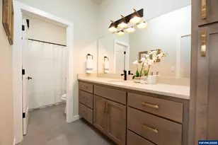 2039 NW Century Dr, Corvallis, OR 97330 - Photo 32