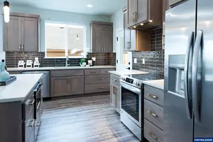 2039 NW Century Dr, Corvallis, OR 97330 - Photo 10