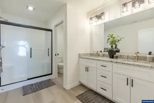 741 Periander Wy, Harrisburg, OR 97446 - Photo 14