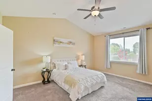 2253 Summit Dr, Albany, OR 97321 - Photo 32