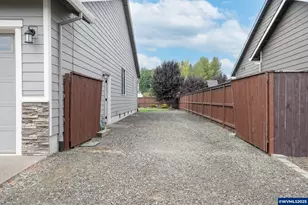 2253 Summit Dr, Albany, OR 97321 - Photo 6