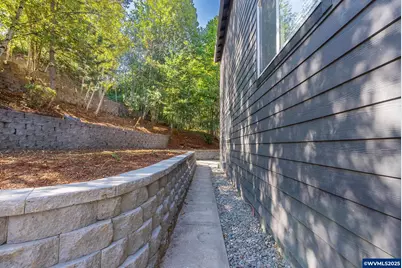 13550 SE Clatstop St, Happy Valley, OR 97086 - Photo 6