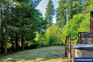 36834 Happy Hollow Rd, Blodgett, OR 97326 - Photo 32