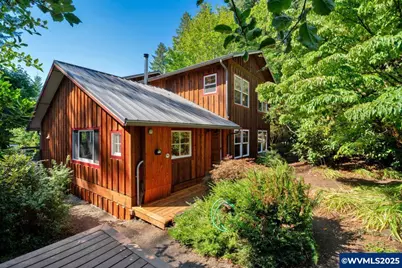 36834 Happy Hollow Rd, Blodgett, OR 97326 - Photo 4