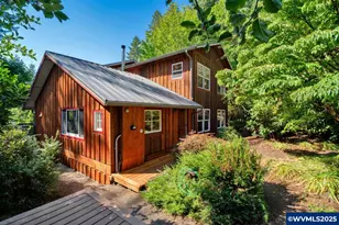 36834 Happy Hollow Rd, Blodgett, OR 97326 - Photo 4