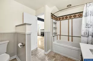 1425 17th St NE, Salem, OR 97301 - Photo 16