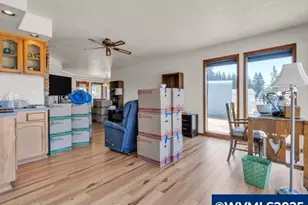 6593 Rippling Brook Dr SE, Salem, OR 97317 - Photo 18