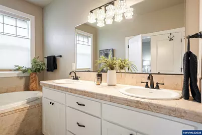 1710 NE Webb Lake Dr, Silverton, OR 97381 - Photo 22