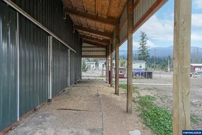 40213 N Dogwood Rd, Mill City, OR 97360 - Photo 36