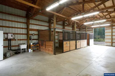 40213 N Dogwood Rd, Mill City, OR 97360 - Photo 34