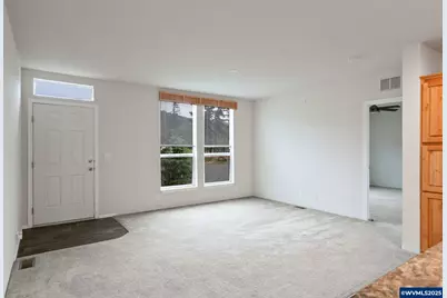 40213 N Dogwood Rd, Mill City, OR 97360 - Photo 12