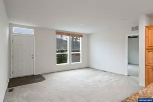 40213 N Dogwood Rd, Mill City, OR 97360 - Photo 12