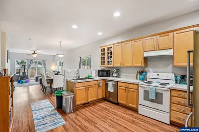 941 Wild Rose Ct, Independence, OR 97351 - Photo 14