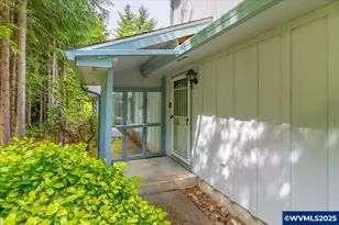 90 Seagrove Lp, Lincoln City, OR 97367 - Photo 4