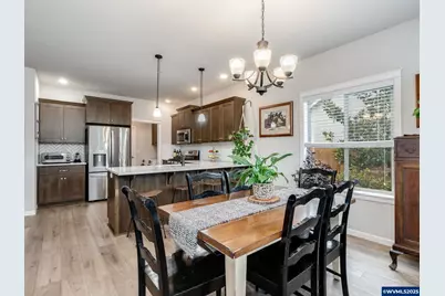 1491 Foxglove St St, Woodburn, OR 97071 - Photo 16