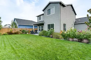 1491 Foxglove St St, Woodburn, OR 97071 - Photo 26