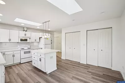 475 I St, Independence, OR 97351 - Photo 10