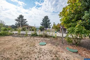 35628 Knox Butte Rd E, Albany, OR 97322 - Photo 38