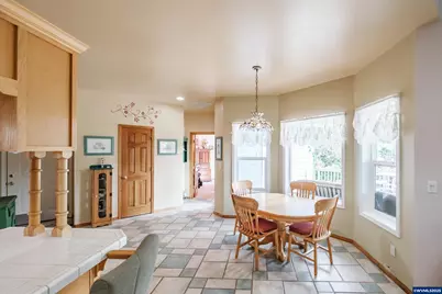 35628 Knox Butte Rd E, Albany, OR 97322 - Photo 16