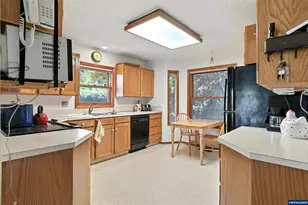 751 Catron St N St, Monmouth, OR 97361 - Photo 10