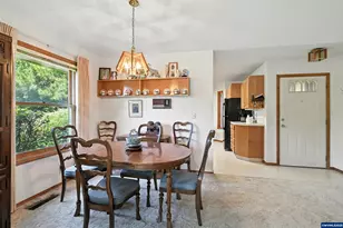 751 Catron St N St, Monmouth, OR 97361 - Photo 6