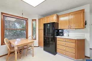 751 Catron St N St, Monmouth, OR 97361 - Photo 12