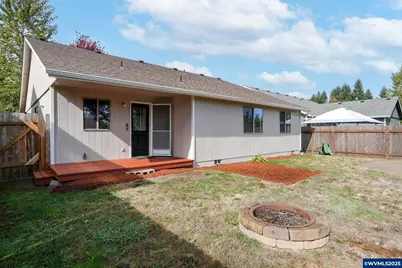 1748 Salmon River St NW, Salem, OR 97304 - Photo 30