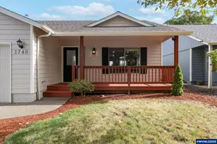 1748 Salmon River St NW, Salem, OR 97304 - Photo 4